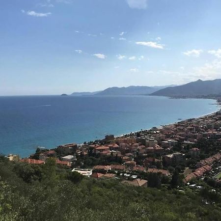 Apartamento Casa Indipendente Su Due Livelli In Liguria-Vista Mare 6-7 Posti Magliolo Exterior foto